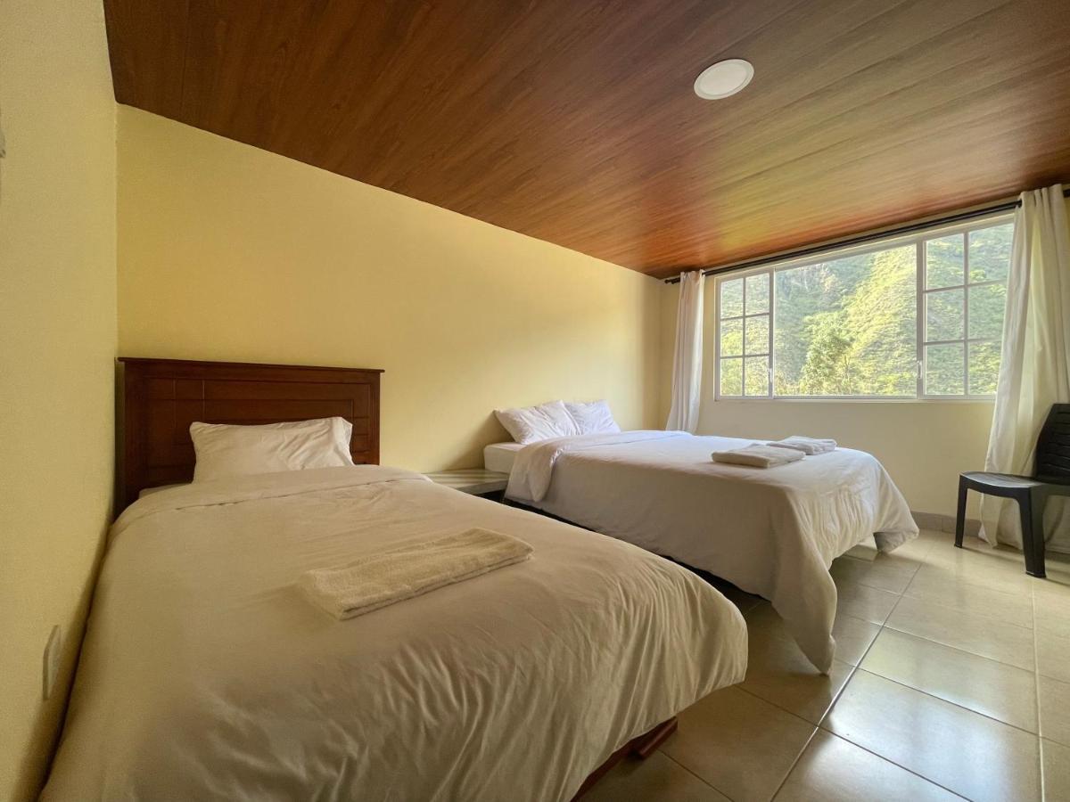 Penthouse W/Rooftop Terrace - Volcano View Apartment Banos  Ngoại thất bức ảnh